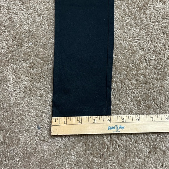 GUESS BLACK STRETCH PANTS WITH FRONT & BACK SLIT POCKETS. PULL ON. SIZE XS. - Picture 8 of 9
